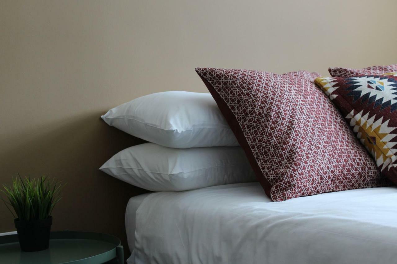The Town & Country Lodge Dundry Екстериор снимка